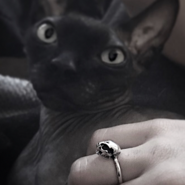 Hallow Kitty Ring