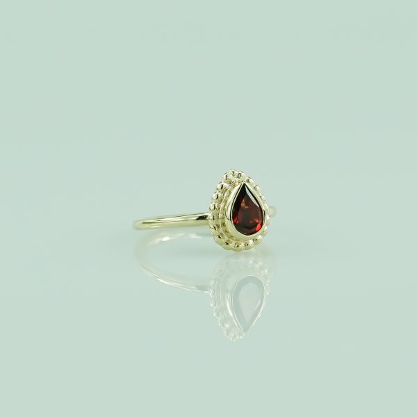 Yellow Gold Yenne