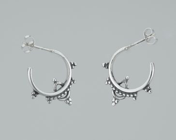 Thea Earrings