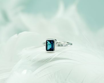 London Blue Topaz Corentyn