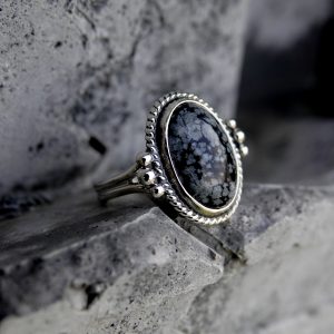 Snowflake Obsidian Maverick