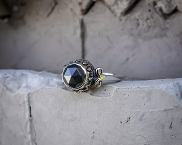 Hematite Rose Dunn