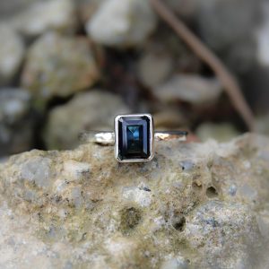 Teal Sapphire Corentyn