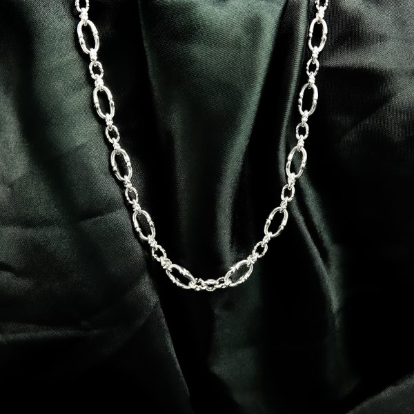 Chain Of Bones