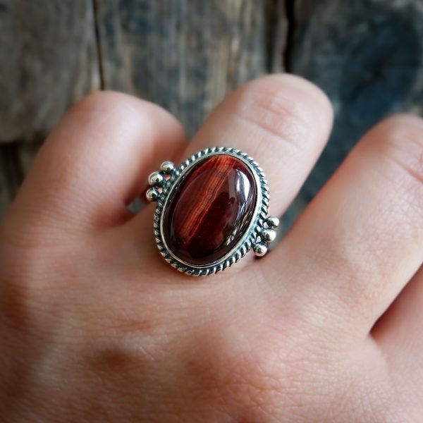 Red Tigers Eye Maverick