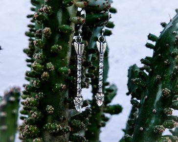 Einar Earrings